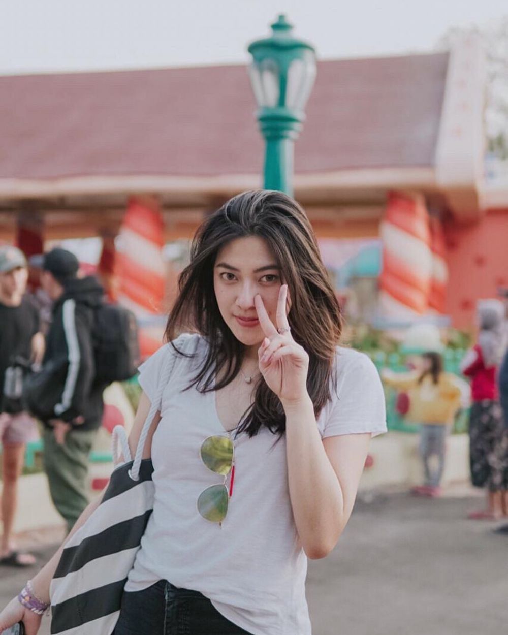 11 Pesona Resiah Lim, mantan asisten Ashanty yang cantiknya bak artis