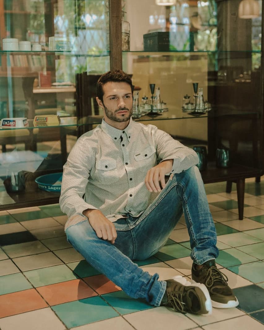 10 Pesona Chris Leitner, bule tampan gebetan baru Elly Sugigi