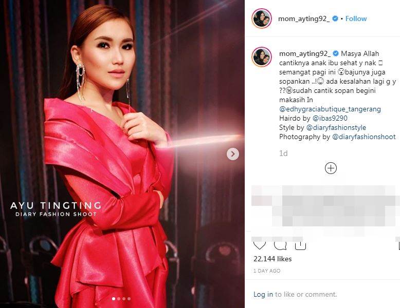 Baju Ayu Ting Ting dikritik seksi, ini jawaban menohok Umi Kalsum