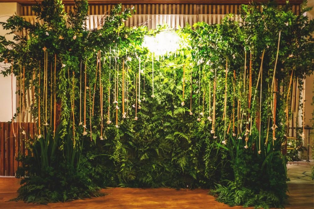 15 Inspirasi photo booth untuk pernikahan, unik dan Instagramable