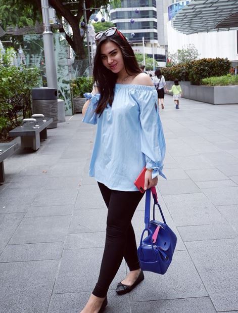 Pesona 9 wanita cantik yang pernah dekat dengan Mas Pur di TOP