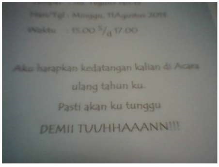 8 Desain undangan ulang tahun ini kreatif abis, bikin senyum simpul