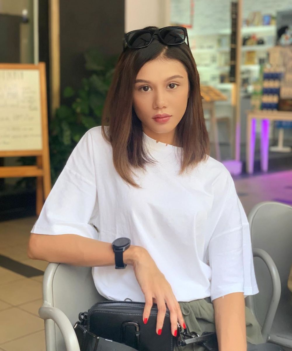 4 Fakta Mimi Lana, artis Malaysia yang dikecam unggah foto seksi