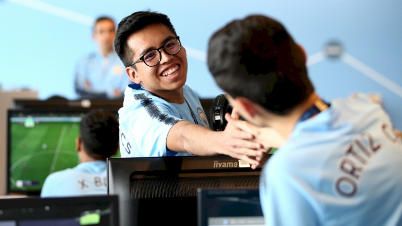 Ini alasan kenapa klub sepak bola di dunia makin melirik eSports