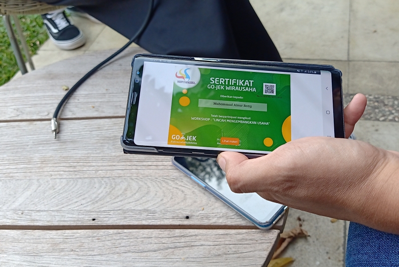 Ngampooz, aplikasi yang bisa mengatasi beragam masalah warga kampus   