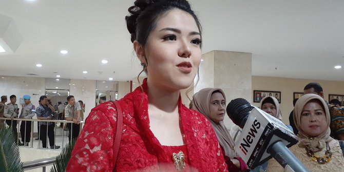 Dilantik jadi anggota DPRD DKI, ini harapan Tina Toon