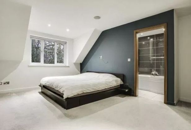 5 Pesepak bola ini jual rumah mewahnya, ada yang harganya Rp 250 M