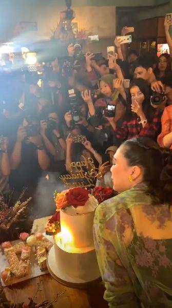 10 Momen perayaan ulang tahun Luna Maya ke-36, bertema rustik
