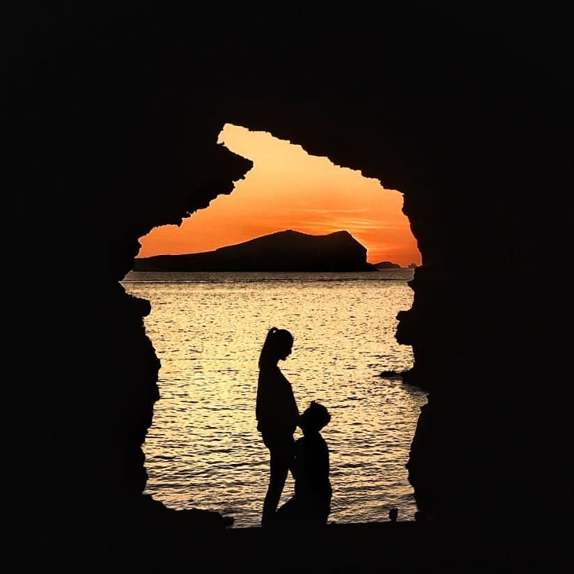 Liburan ke Spanyol bersama Paula, wajah Baim Wong jadi sorotan