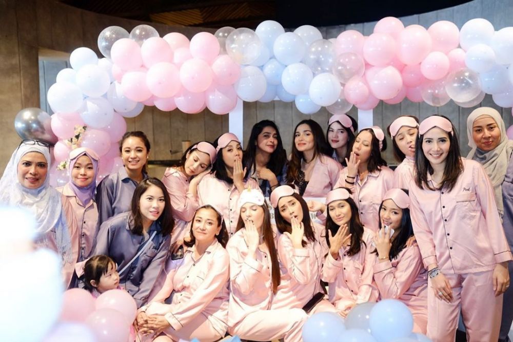 10 Momen seru baby shower Nabila Syakieb & Yasmine Wildblood