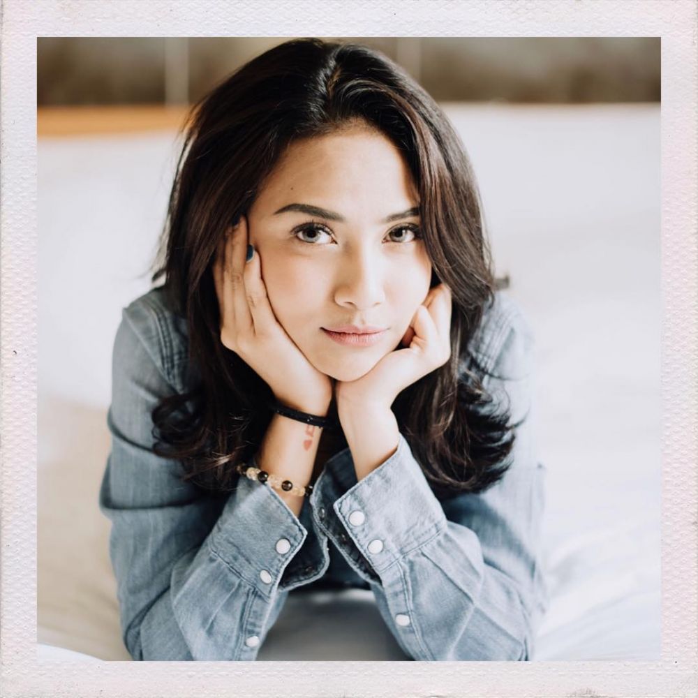 10 Pesona Vanessa Angel tanpa makeup tebal, tetap cantik