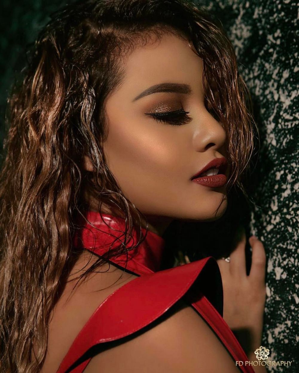 6 Penampilan Aurel Hermansyah ini dikritik karena tak sesuai usia