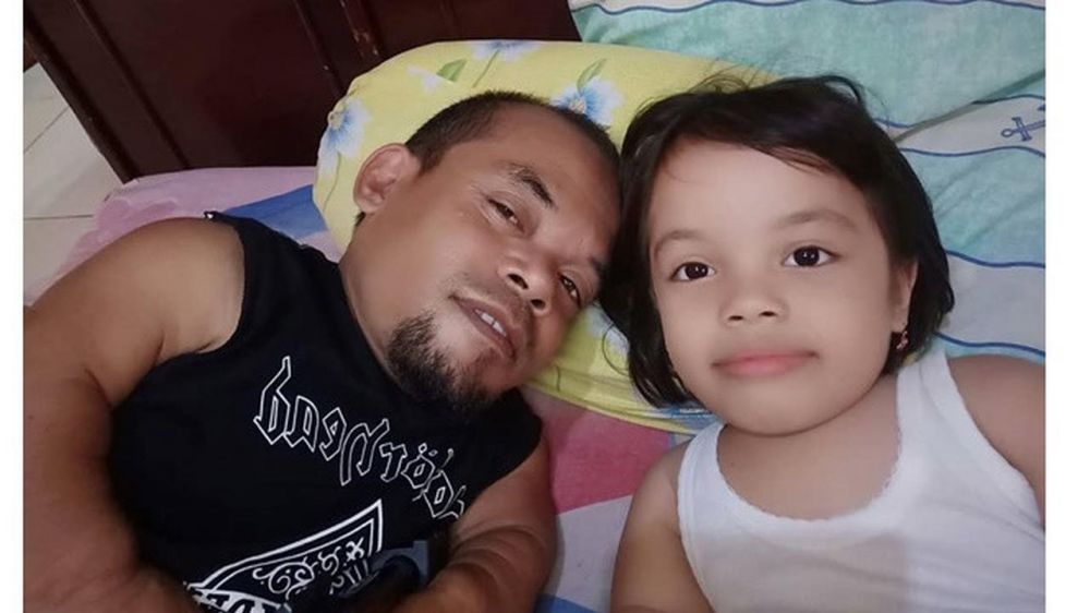 Jarang terekspos, ini 7 potret kedekatan Ucok Baba dan anak bungsu