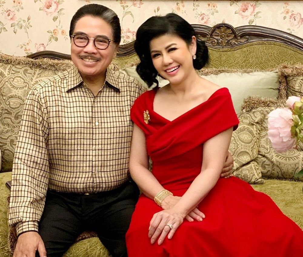 9 Potret rumah Hotma Sitompoel, desain interiornya mewah & elegan