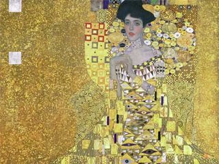 9 Koleksi unik milik miliarder, ada hiu awetan