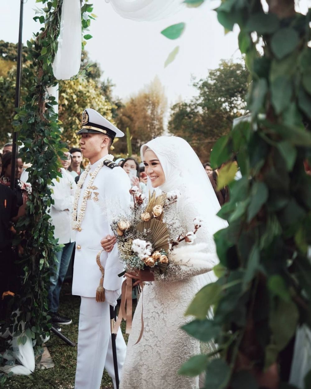 11 Momen pernikahan adik Ringgo Agus Rahman, nikahi tetangga sendiri