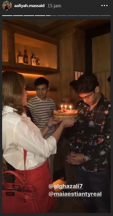 10 Momen kejutan ultah Al Ghazali, paras Maia Estianty jadi sorotan