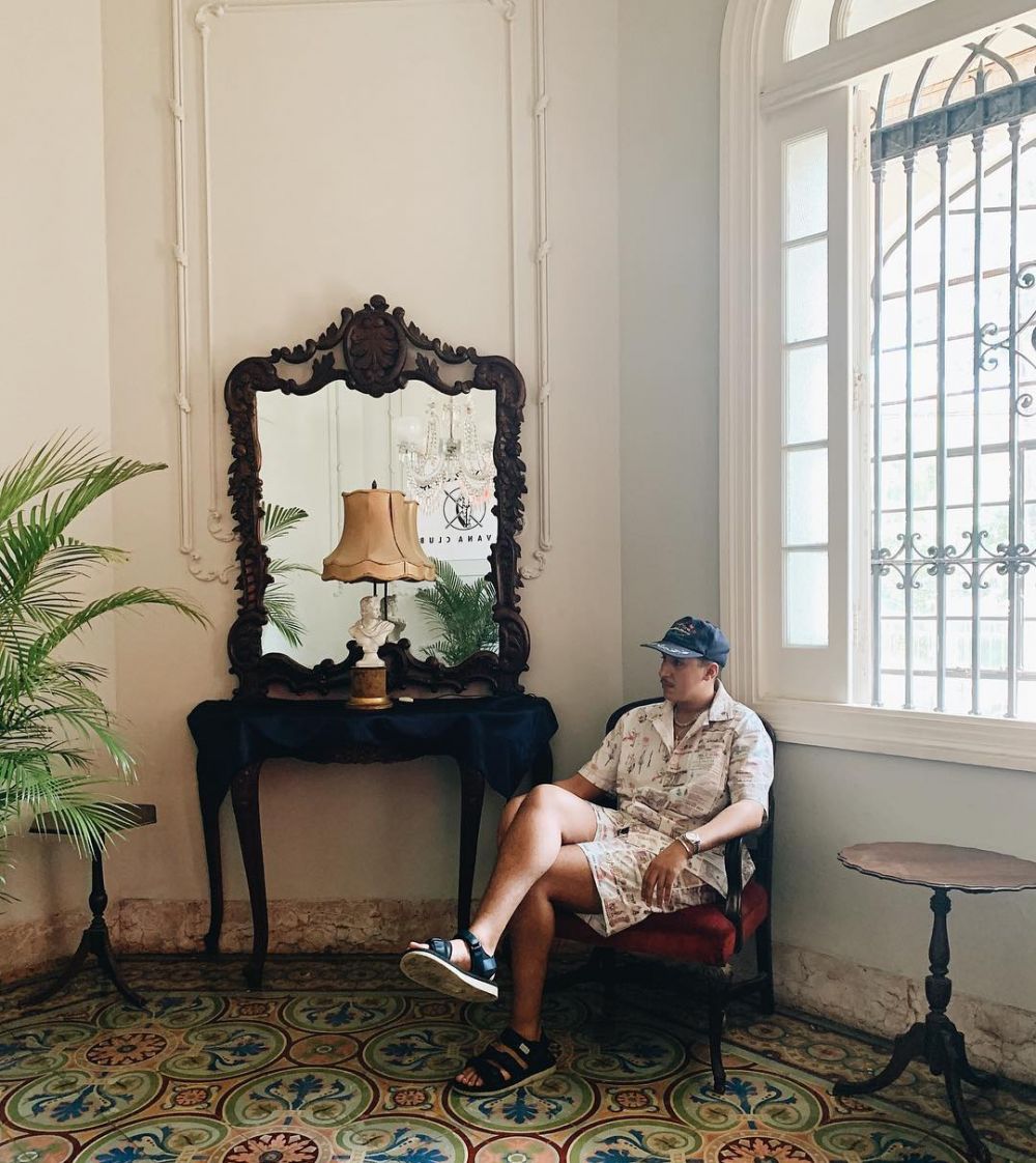 10 Potret Abderr Trabsini, pacar Tara Basro yang jarang disorot