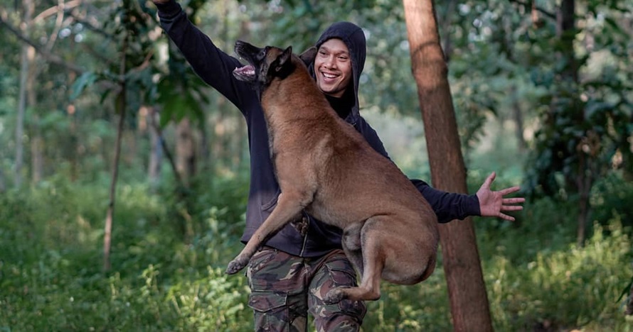 10 Momen Bima Aryo sama anjing peliharaannya, sempat diajak prewed