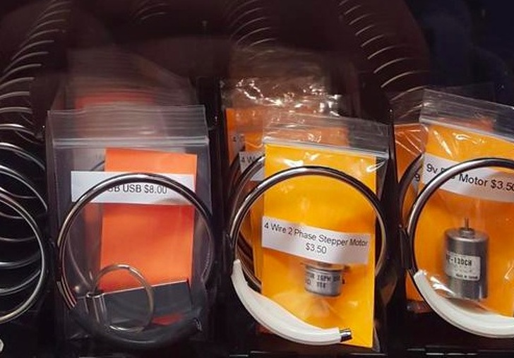 15 Vending machine ini jarang ditemui di Indonesia, bikin takjub