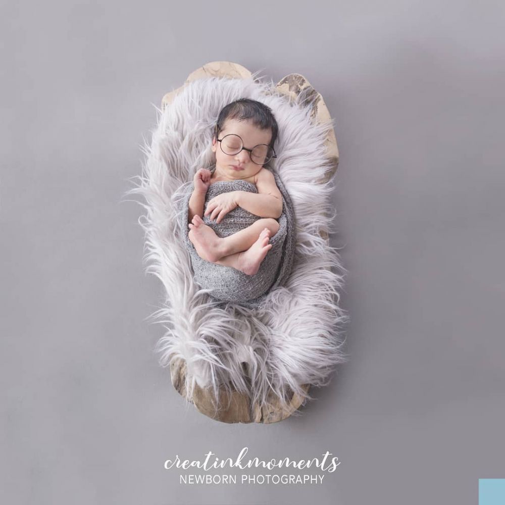 Potret new born baby Kenzie keponakan Rizky Nazar, temanya unik