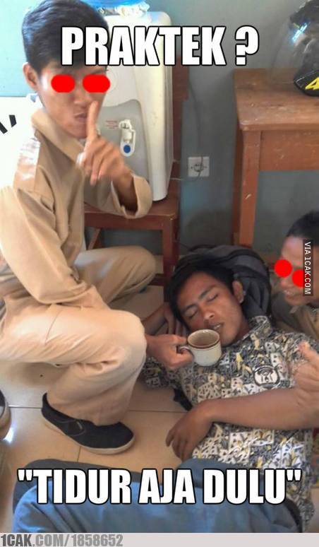 10 Aksi lucu para guru saat murid ketiduran di kelas ini kocak