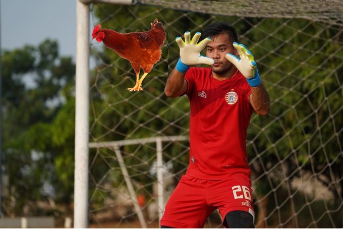 11 Meme Timnas Indonesia kalah dari Malaysia ini nyesek tapi koca