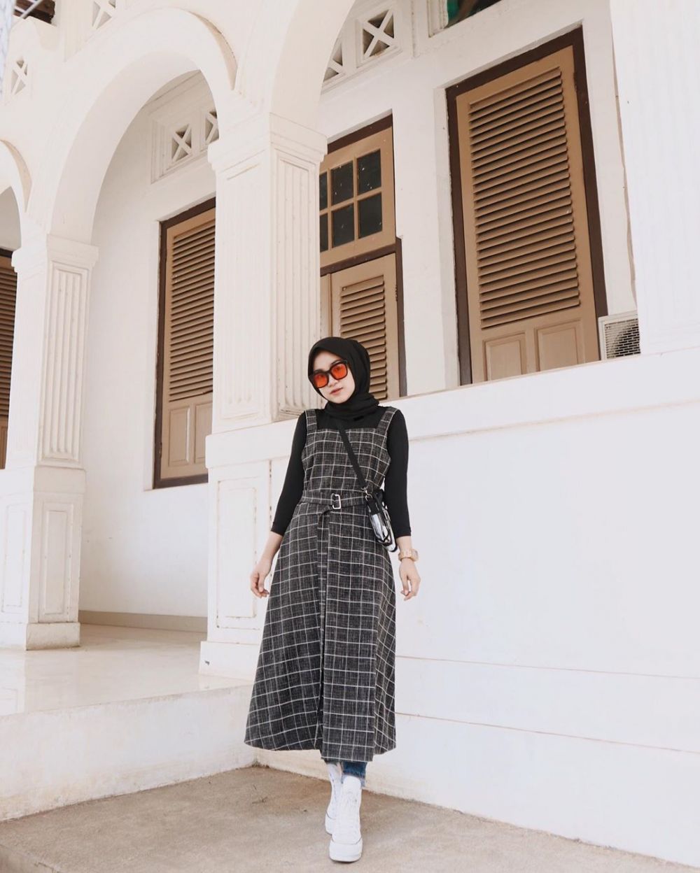 12 Padu padan overall untuk hijabers  stylish dan kekinian 
