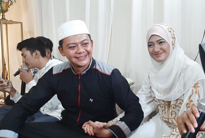 Resmi jadi mualaf, ini 9 pesona Marcella Simon kenakan hijab