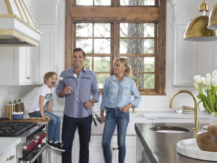 Intip dapur 10 seleb top Hollywood, punya Taylor Swift simpel banget