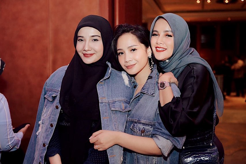 11 Momen perayaan ultah Ayu Dewi, gaya Nia Ramadhani jadi sorotan