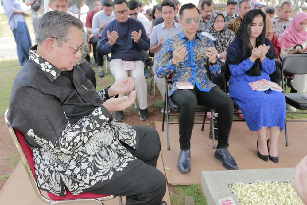 9 Momen 100 hari Ani Yudhoyono wafat dan ulang tahun SBY, haru