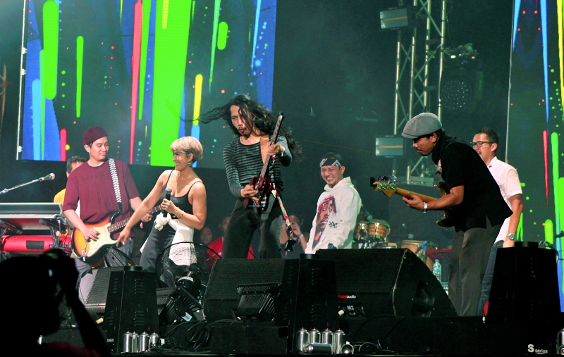 3 Kolaborasi musik lintas genre yang apik di Soundrenaline 2019