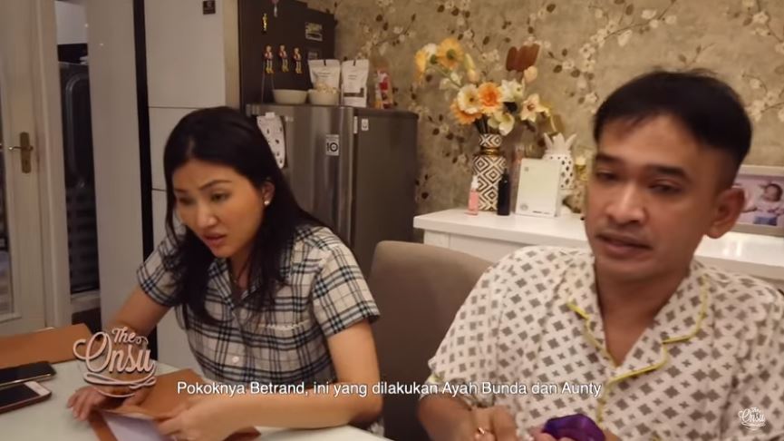 7 Momen Betrand Peto ke sekolah baru diantar Ruben & Sarwendah