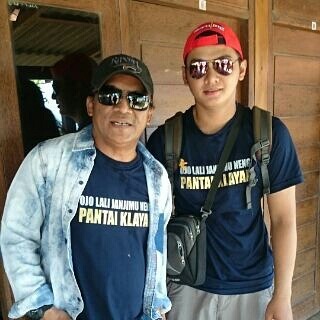 10 Potret Dory, pemain kendang Didi Kempot yang curi perhatian