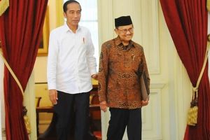 BJ Habibie meninggal, Jokowi bersama keluarga datang RSPAD