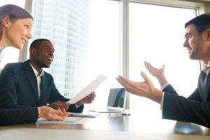 8 Cara untuk negosiasi gaji tinggi saat wawancara kerja