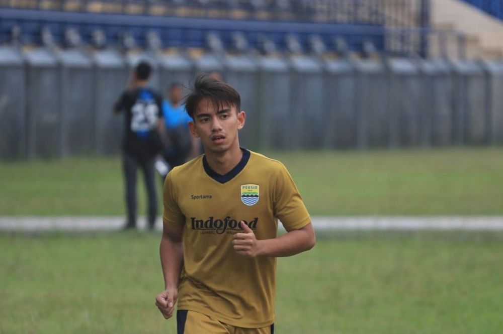 11 Potret Rafid Habibie, cucu BJ Habibie yang juga pemain bola