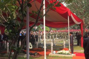 Ilham Habibie: Bapak dan ibu sekarang bisa bersatu di akhirat