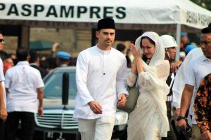 Ditanya soal perankan sosok Ainun, BCL tak kuasa menahan tangis