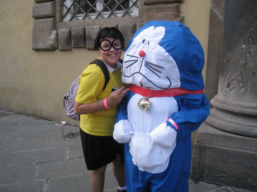 10 Cosplay gagal tokoh film Doraemon ini bikin ketawa 