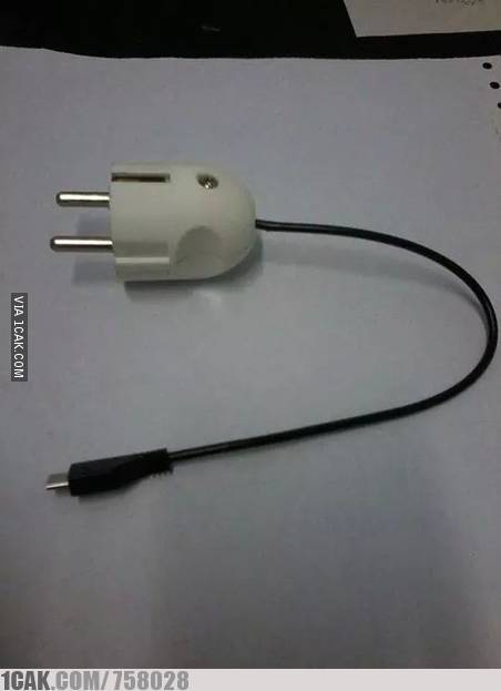 10 Lifehack charger handphone ala warganet ini bikin tepuk jidat
