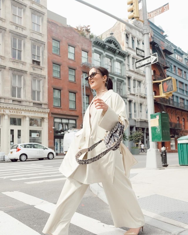 Gaya 7 seleb Indonesia di New York Fashion Week 2019, modis abis