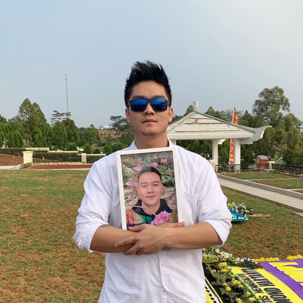 9 Kenangan Boy William dan mendiang adiknya, penuh kehangatan