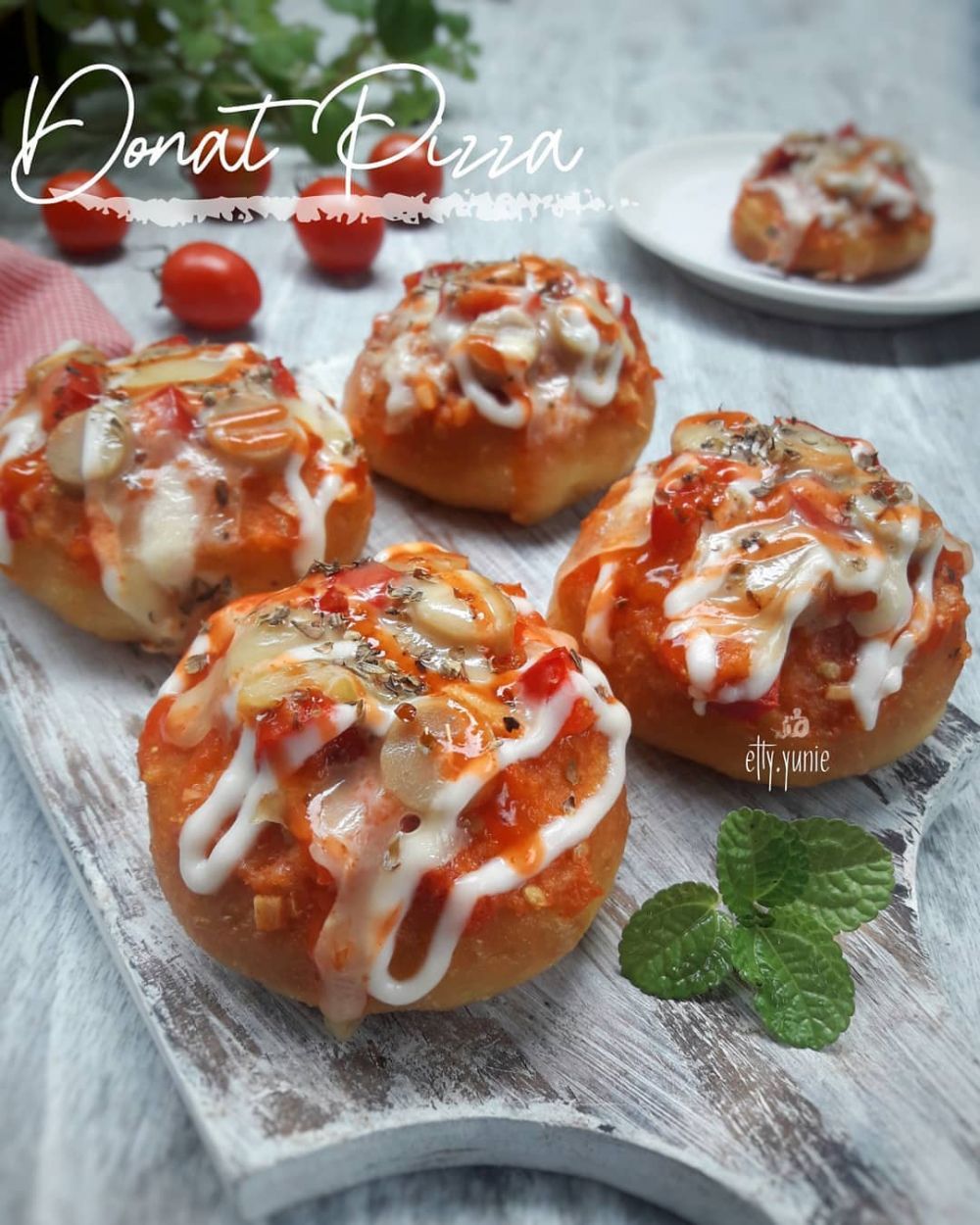 20 Resep pizza rumahan paling simpel tapi menggugah selera