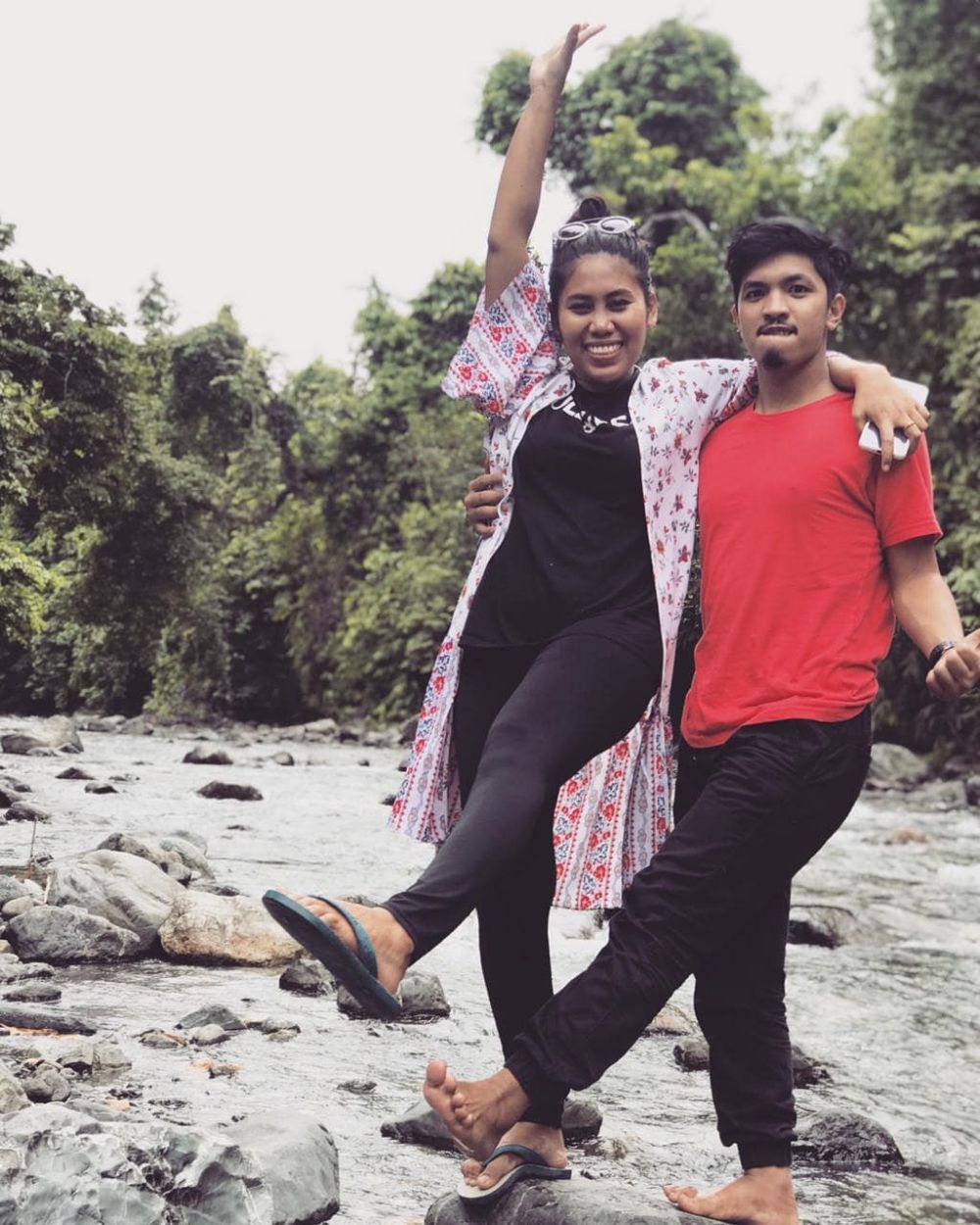 Momen babymoon 5 seleb ini simpel abis, ada yang ke kebun binatang