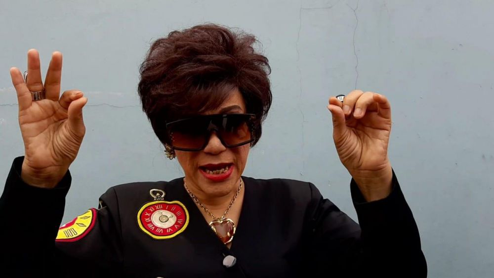 Penampilan Dorce Gamalama setelah jatuh sakit, lebih kurus