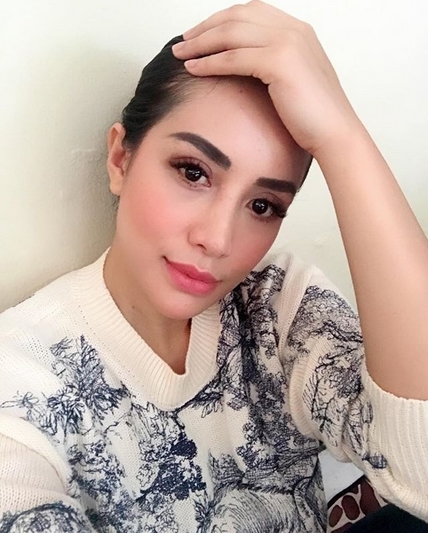 Pengakuan Shinta Bachir soal kembali lepas hijab, ikuti kata hati