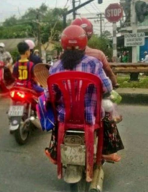 10 Lifehack modifikasi kendaraan pakai perabot rumah tangga, kreatif