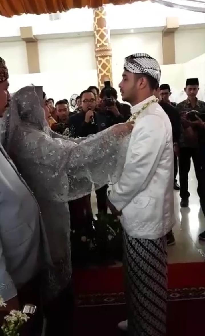 8 Momen pernikahan Meidian Maladi mantan Bella Shofie, penuh haru